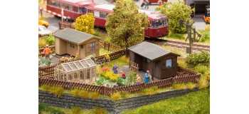 Modélisme ferroviaire : NOCH NO 12030 - Dans le jardin  